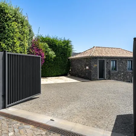 Ourmadeira - Bella Vita, Tranquil 빌라 칼례타