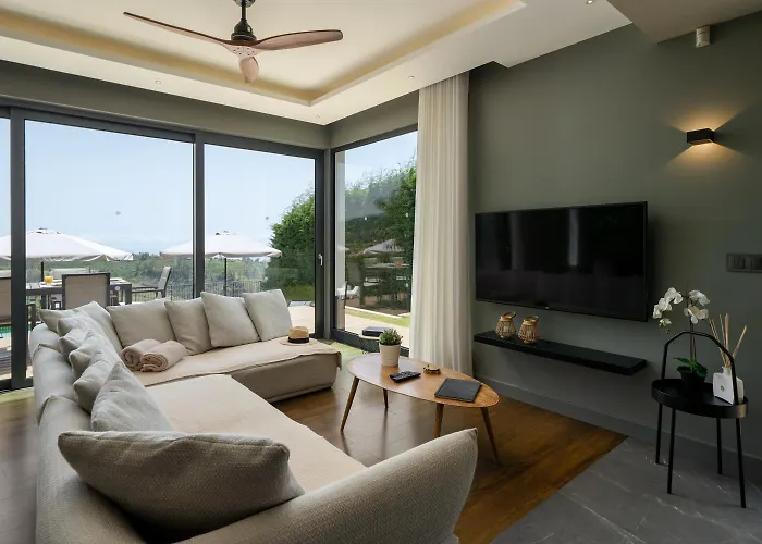 Ourmadeira - Bella Calheta (Madeira)